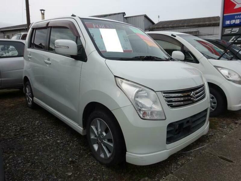 WAGON R