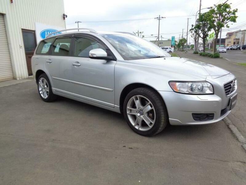 V50