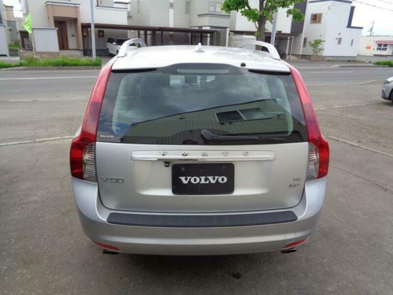 V50