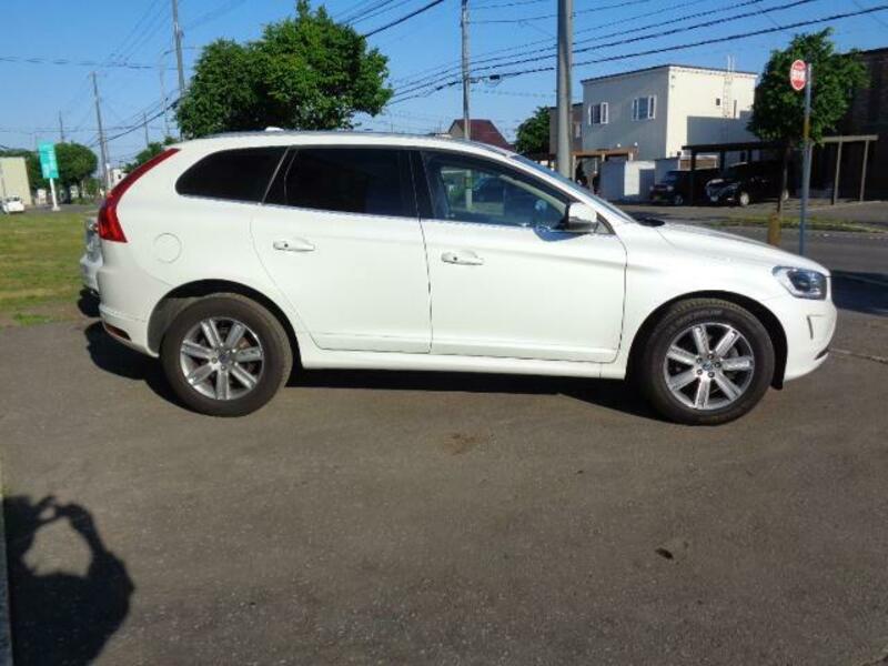 XC60