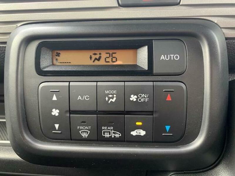 N-VAN