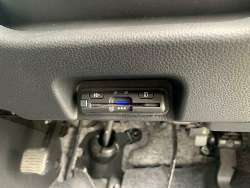 N-VAN