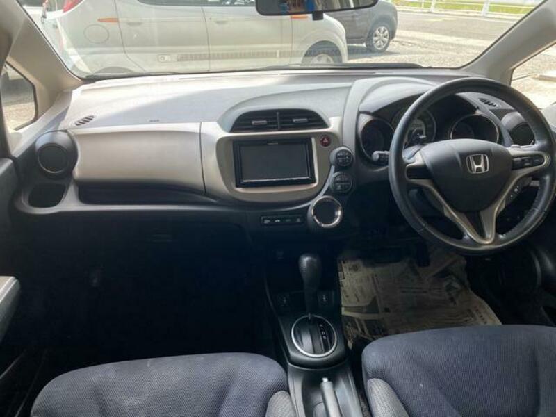 FIT HYBRID