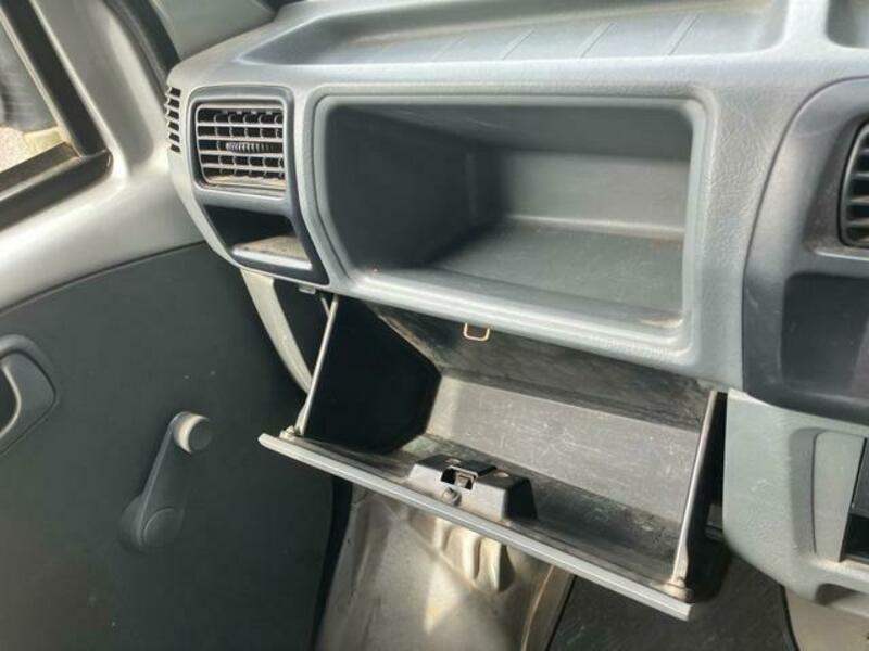 MINICAB VAN