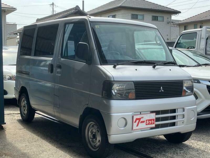 MITSUBISHI MINICAB VAN