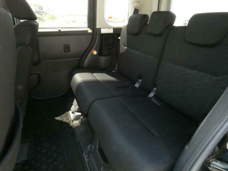 ROOMY
