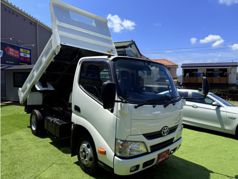TOYOTA DYNA