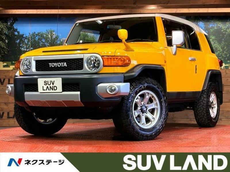 TOYOTA FJ CRUISER