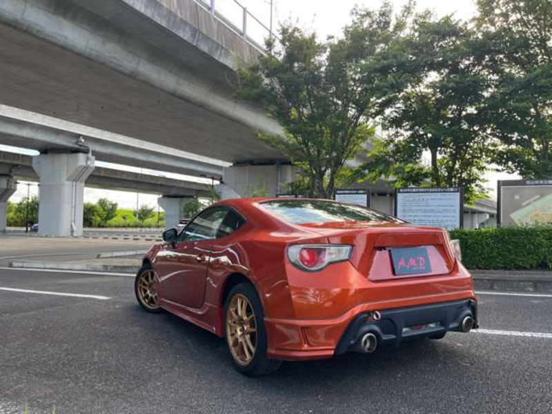 86