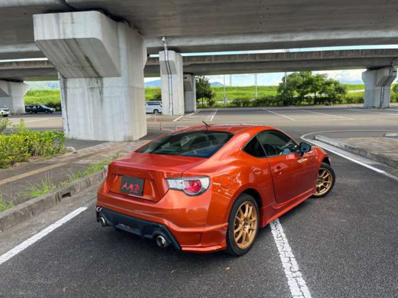 86