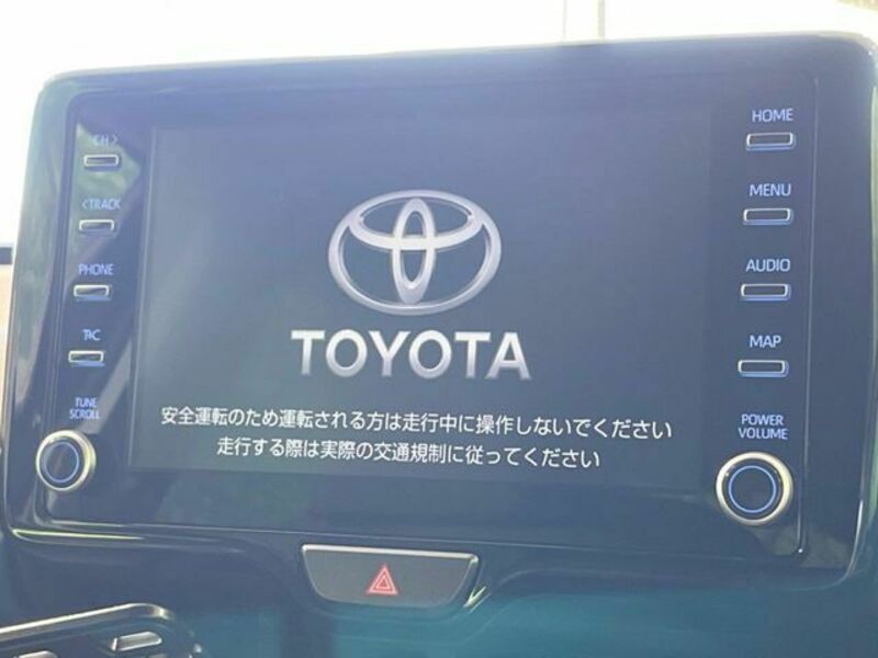 YARIS CROSS