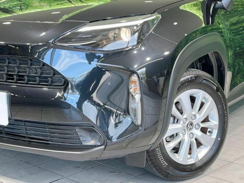 YARIS CROSS