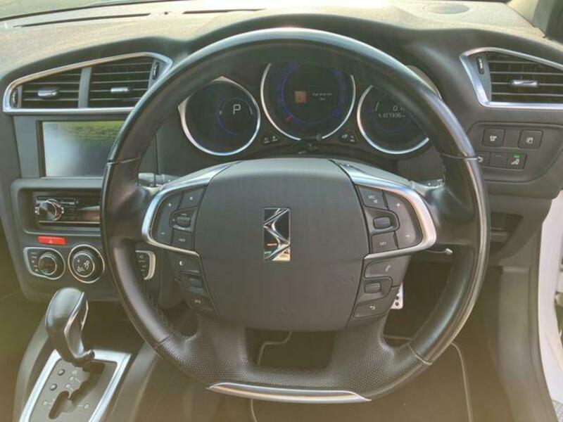 DS4