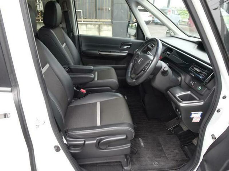 STEPWAGON SPADA