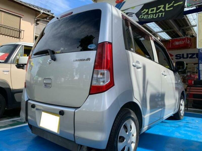 WAGON R
