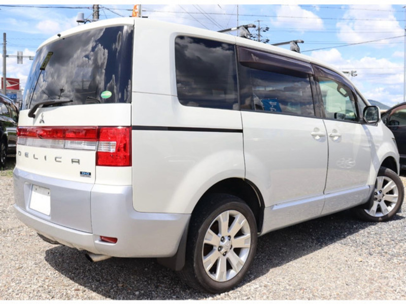 DELICA D5
