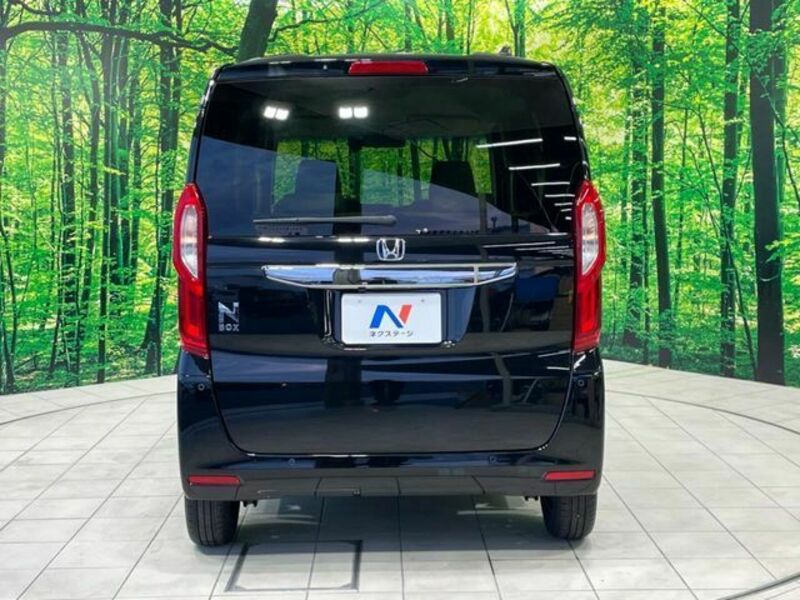 N BOX