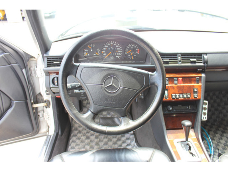 E-CLASS