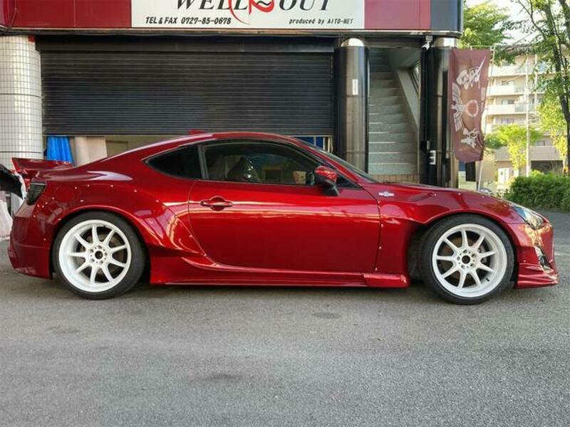 86
