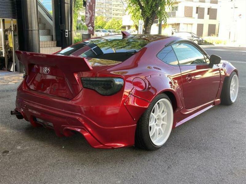 86