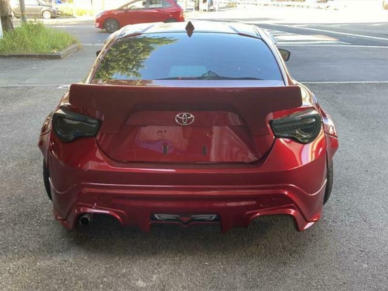 86