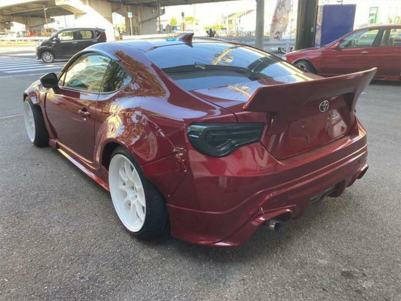 86