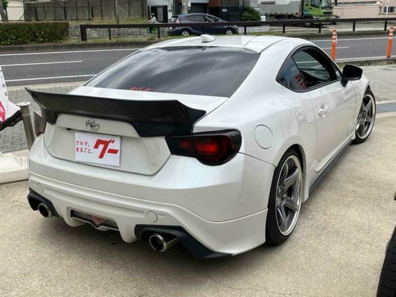 86