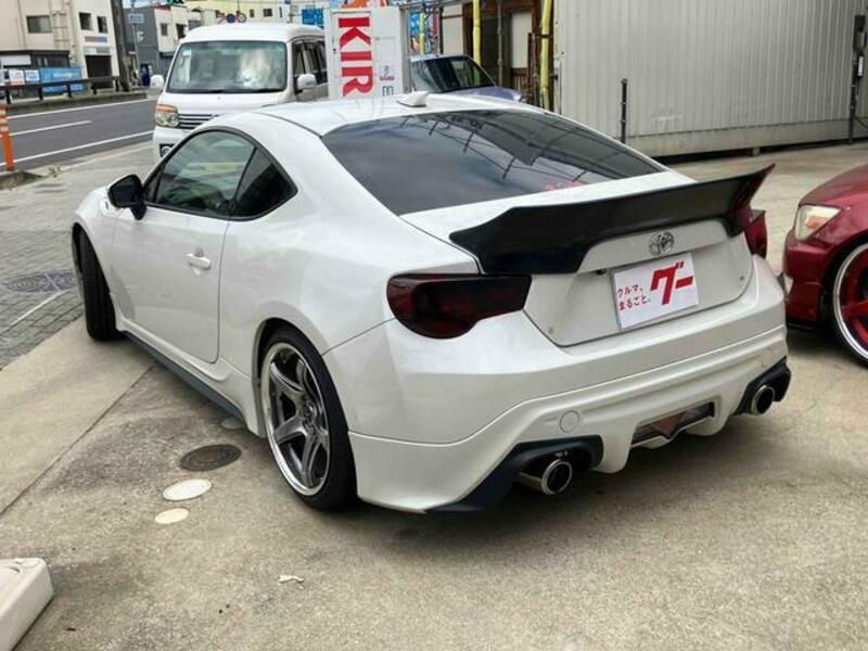 86