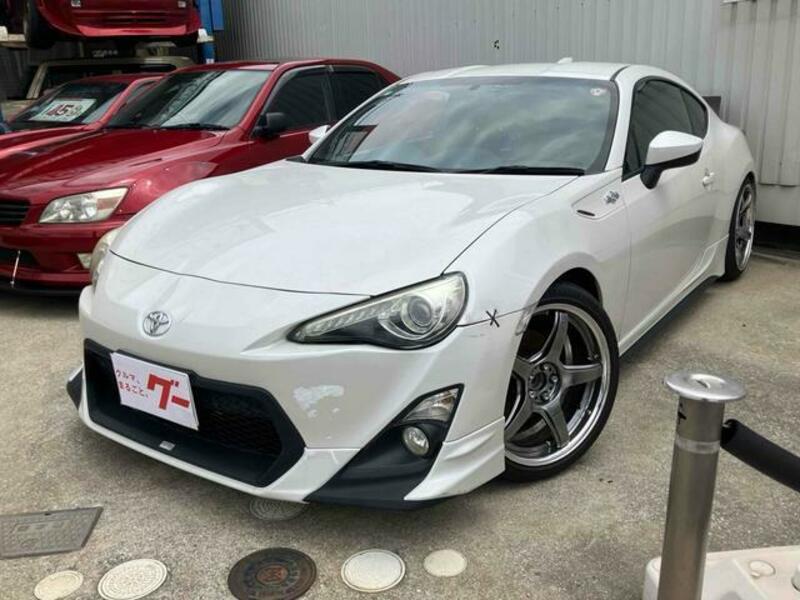 TOYOTA 86