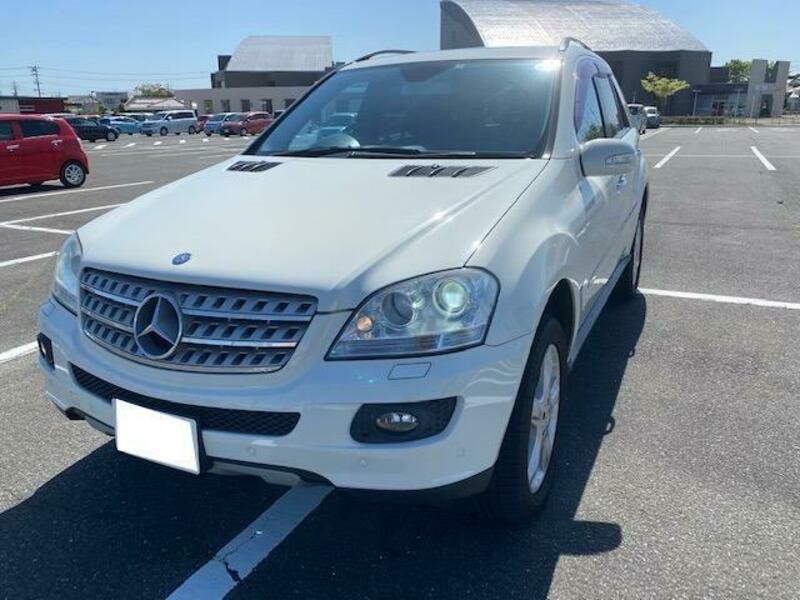 MERCEDES-BENZ M-CLASS