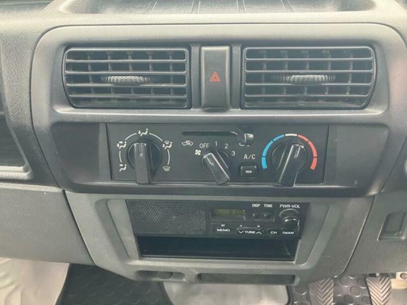 CLIPPER TRUCK