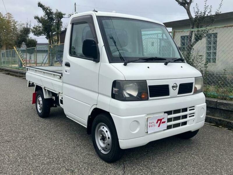 NISSAN CLIPPER TRUCK