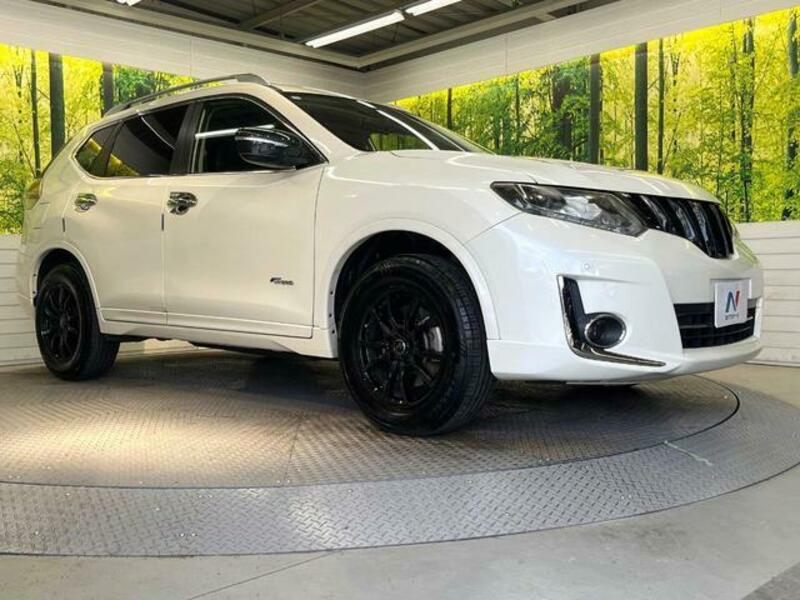 X-TRAIL