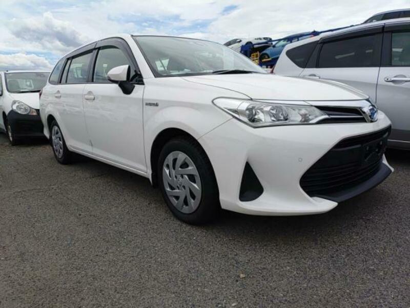 COROLLA FIELDER