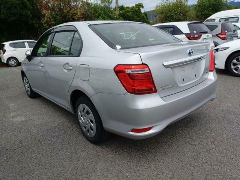 COROLLA AXIO