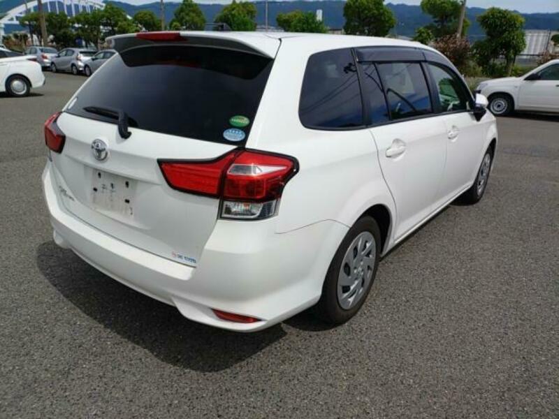 COROLLA FIELDER