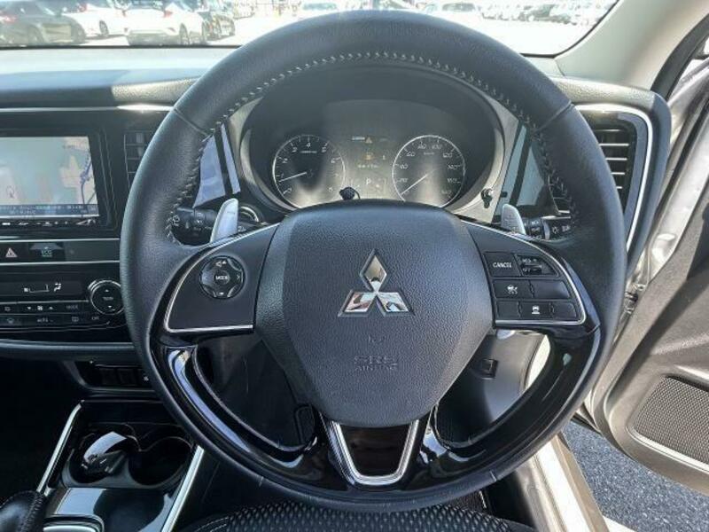 OUTLANDER