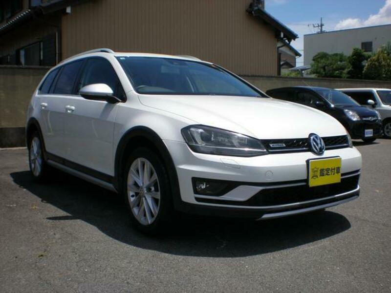 GOLF ALLTRACK