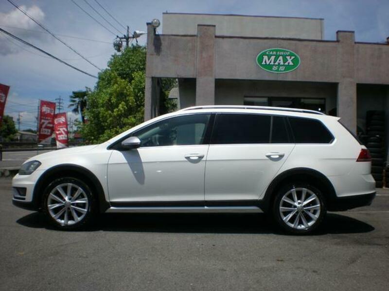 GOLF ALLTRACK