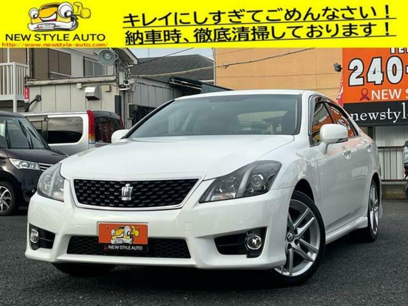 TOYOTA CROWN