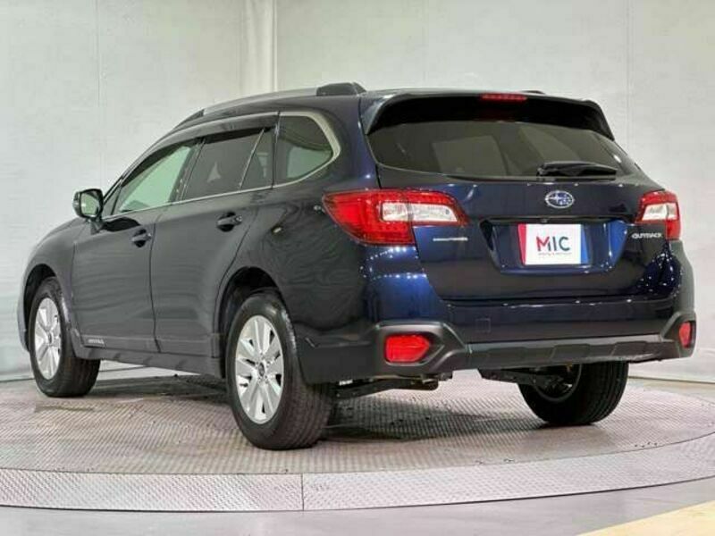 LEGACY OUTBACK