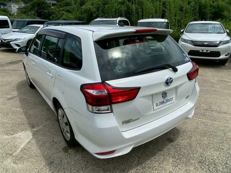 COROLLA FIELDER