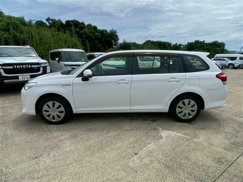 COROLLA FIELDER