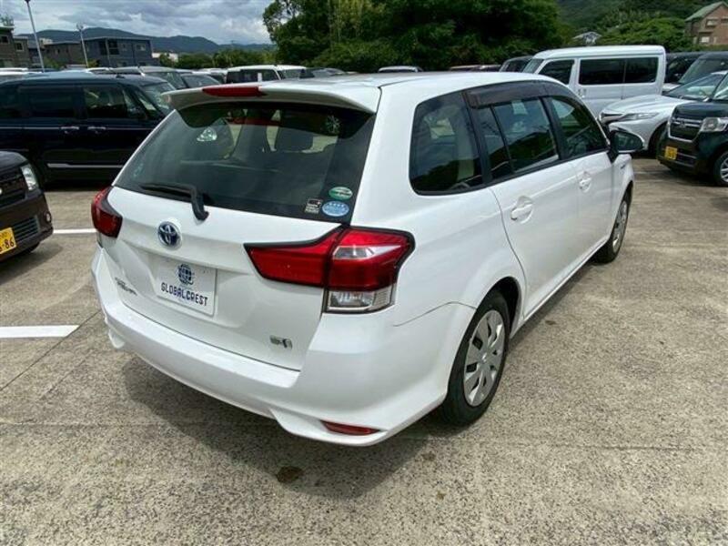 COROLLA FIELDER