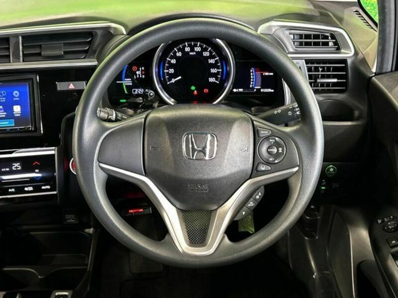 FIT HYBRID