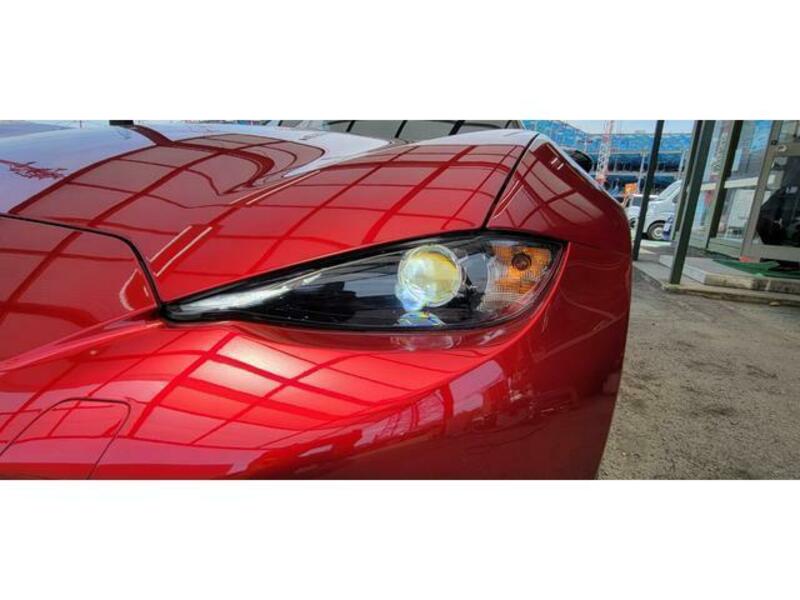 ROADSTER