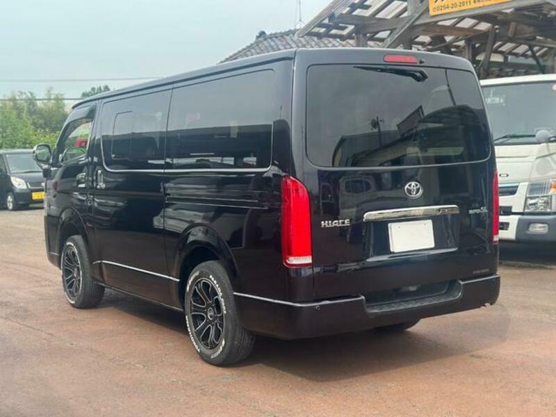 HIACE VAN