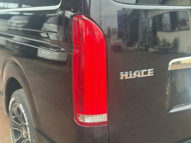 HIACE VAN