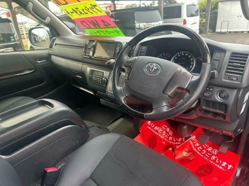 HIACE VAN