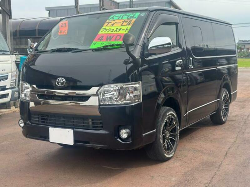 TOYOTA HIACE VAN